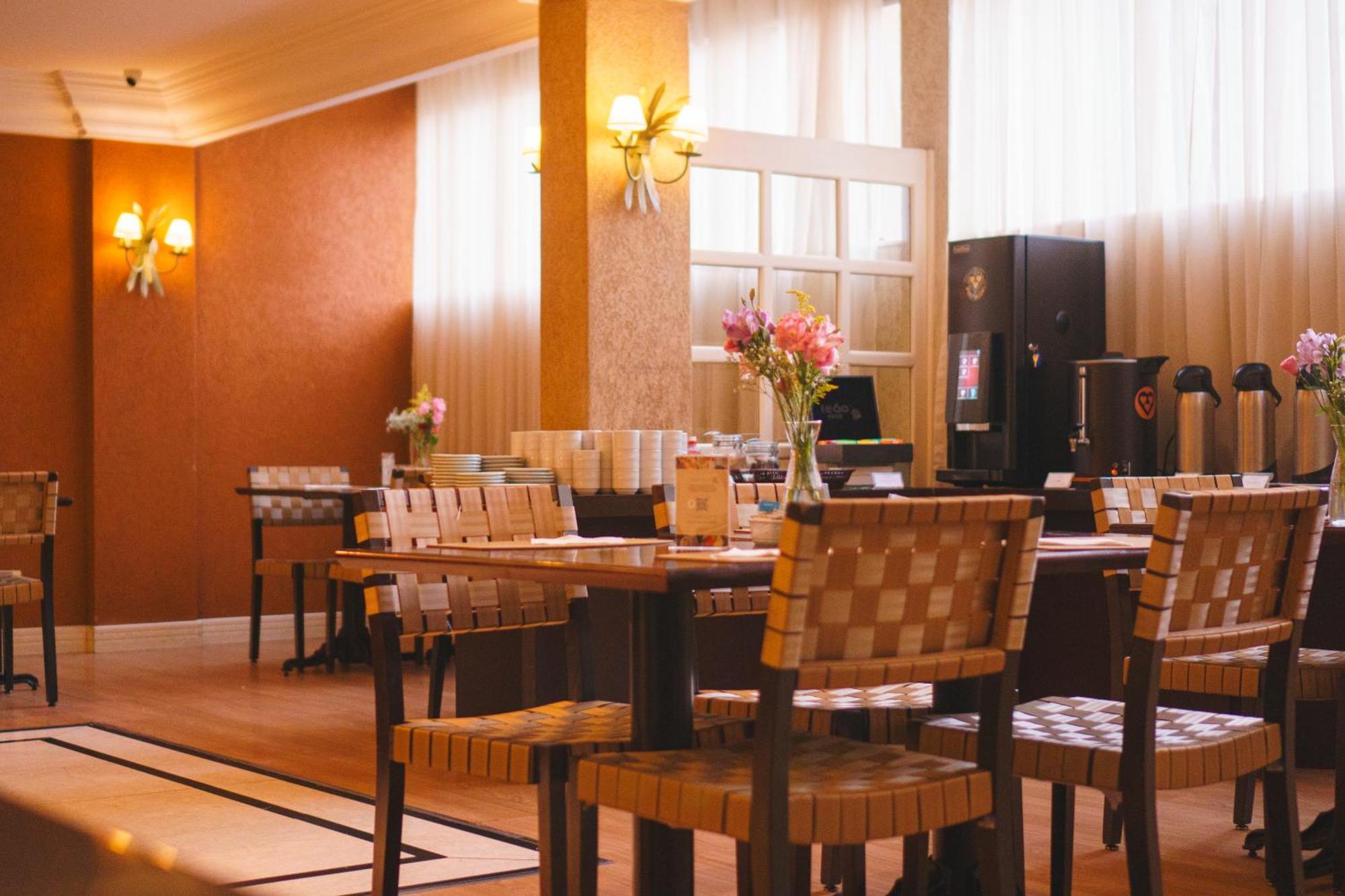 Mabu Curitiba Business Hotell Exteriör bild